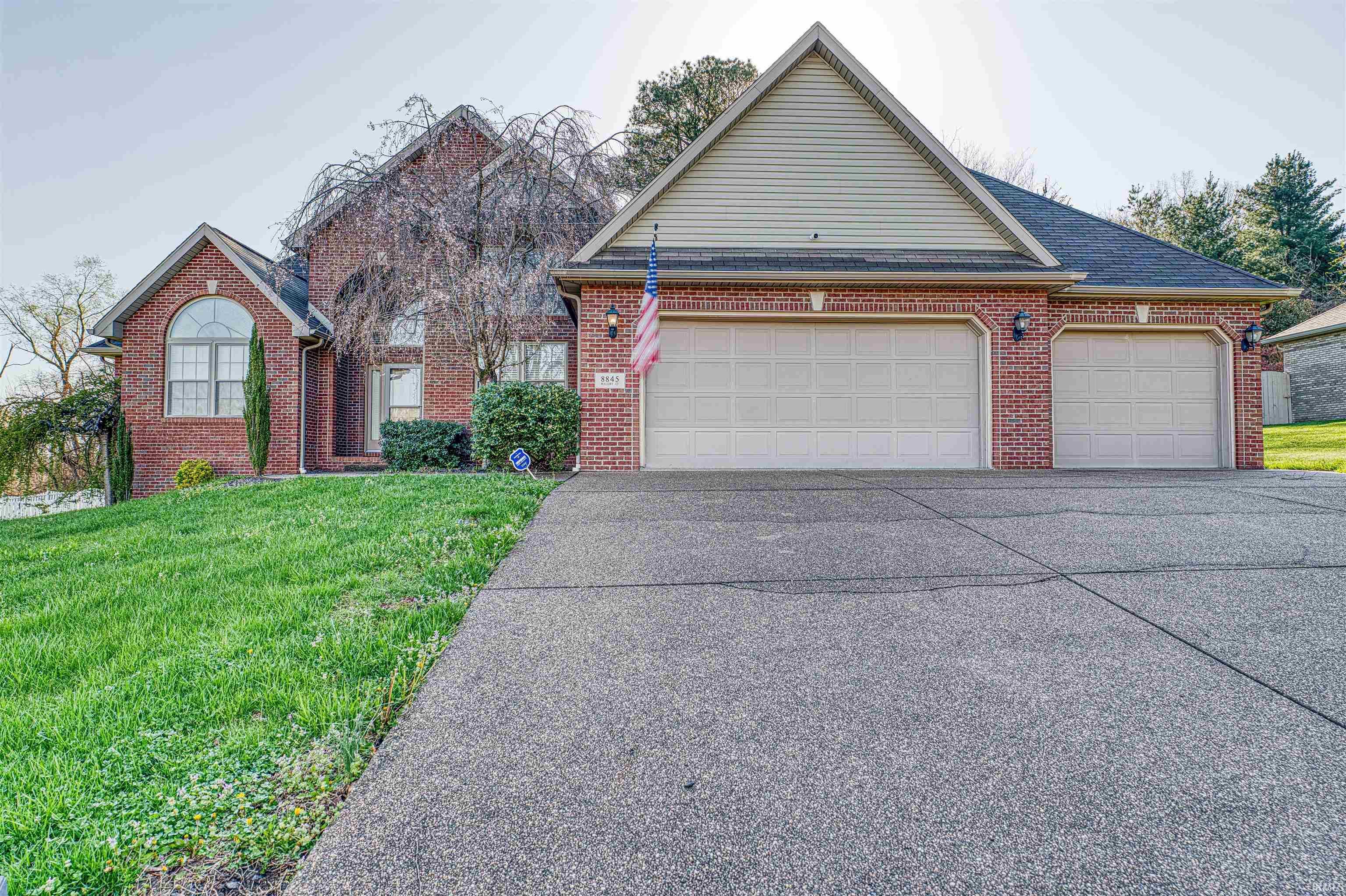 8845 Mallory Court  Evansville IN 47711 photo