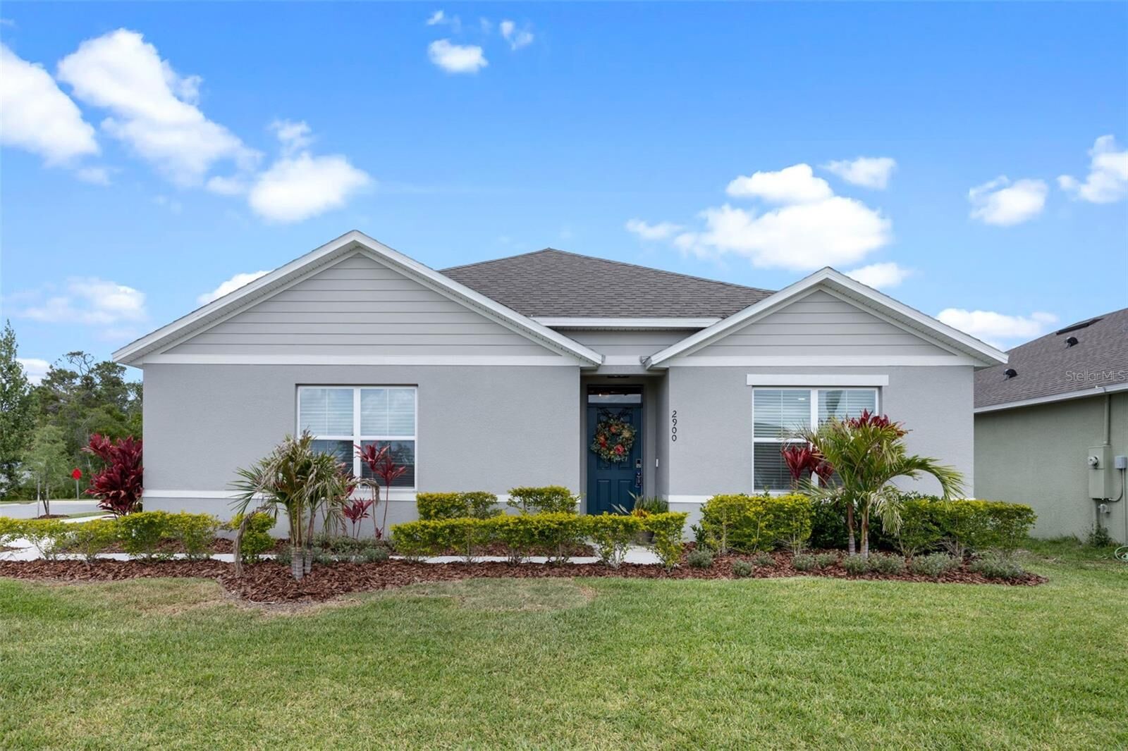 Property Photo:  2900 Sunridge Loop  FL 34771 