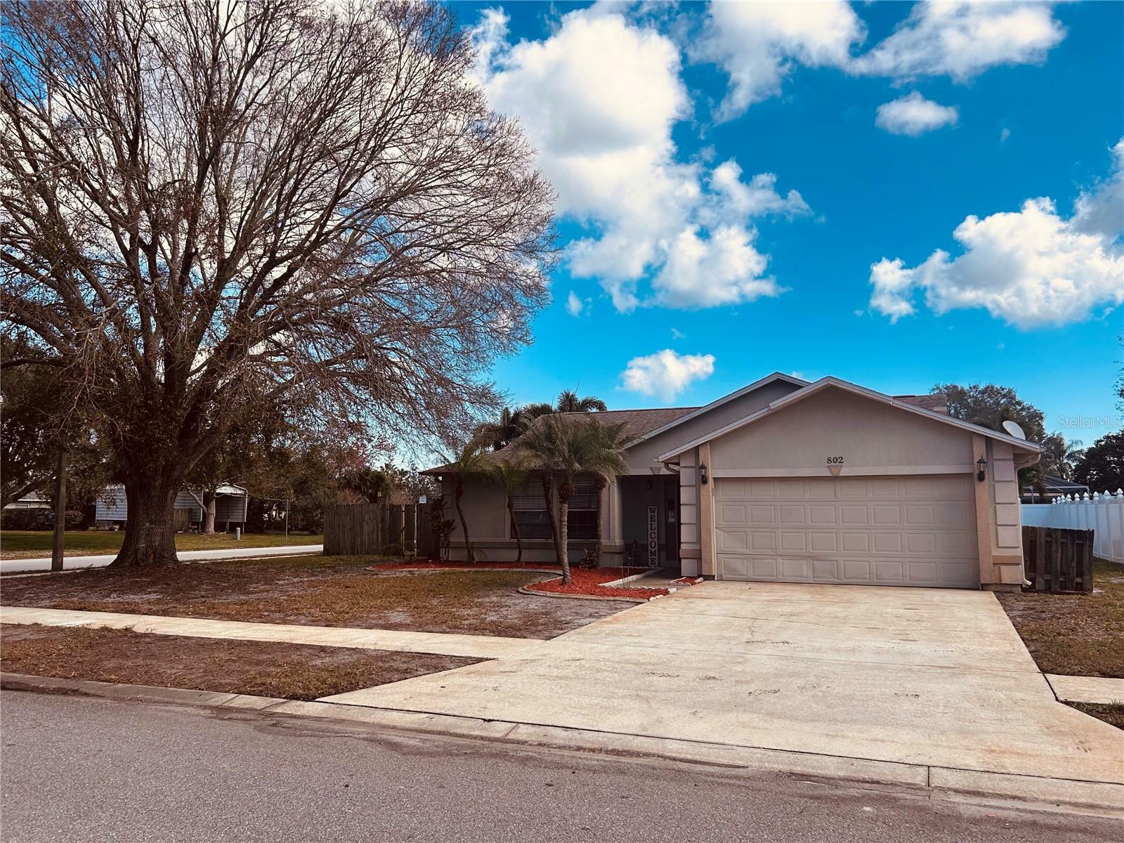 Property Photo: 802 Pine Valley Court FL 32955