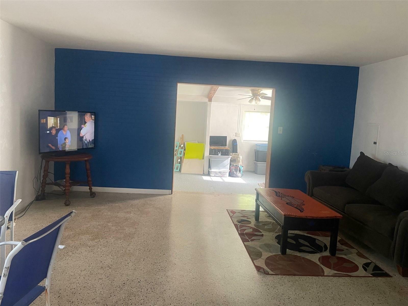 Property Photo: 2175 20th Avenue SW FL 33774