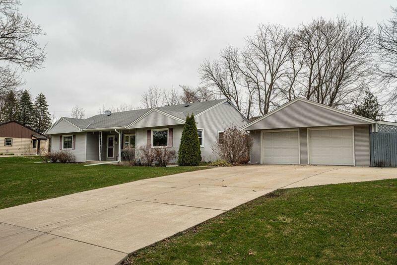 Property Photo: W179s6666 Ranch Dr WI 53150