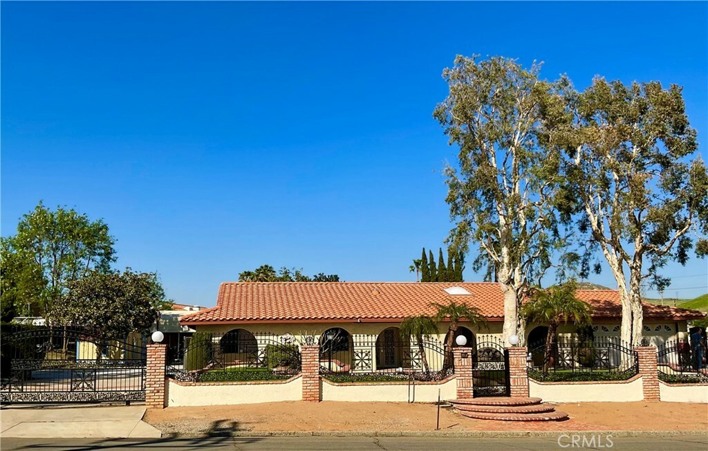 Property Photo: 6835 Karen Lane CA 92509
