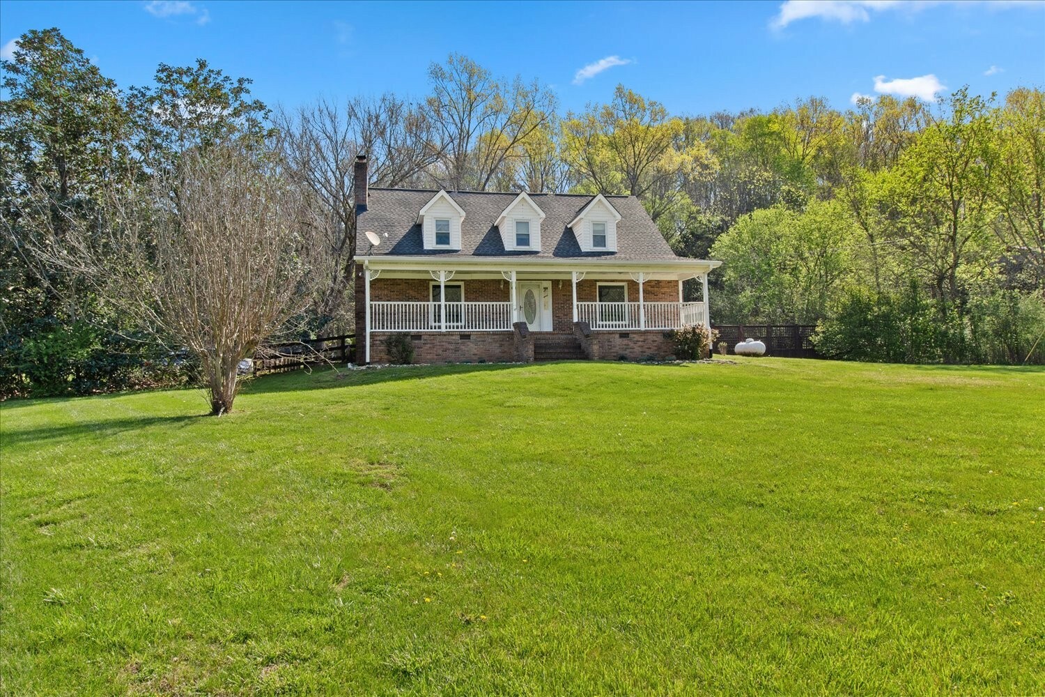 Property Photo: 3035 Culleoka Hwy TN 38451