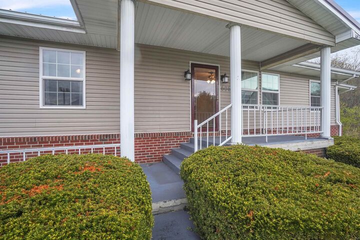 Property Photo:  606 Hopkins Street  VA 24124 
