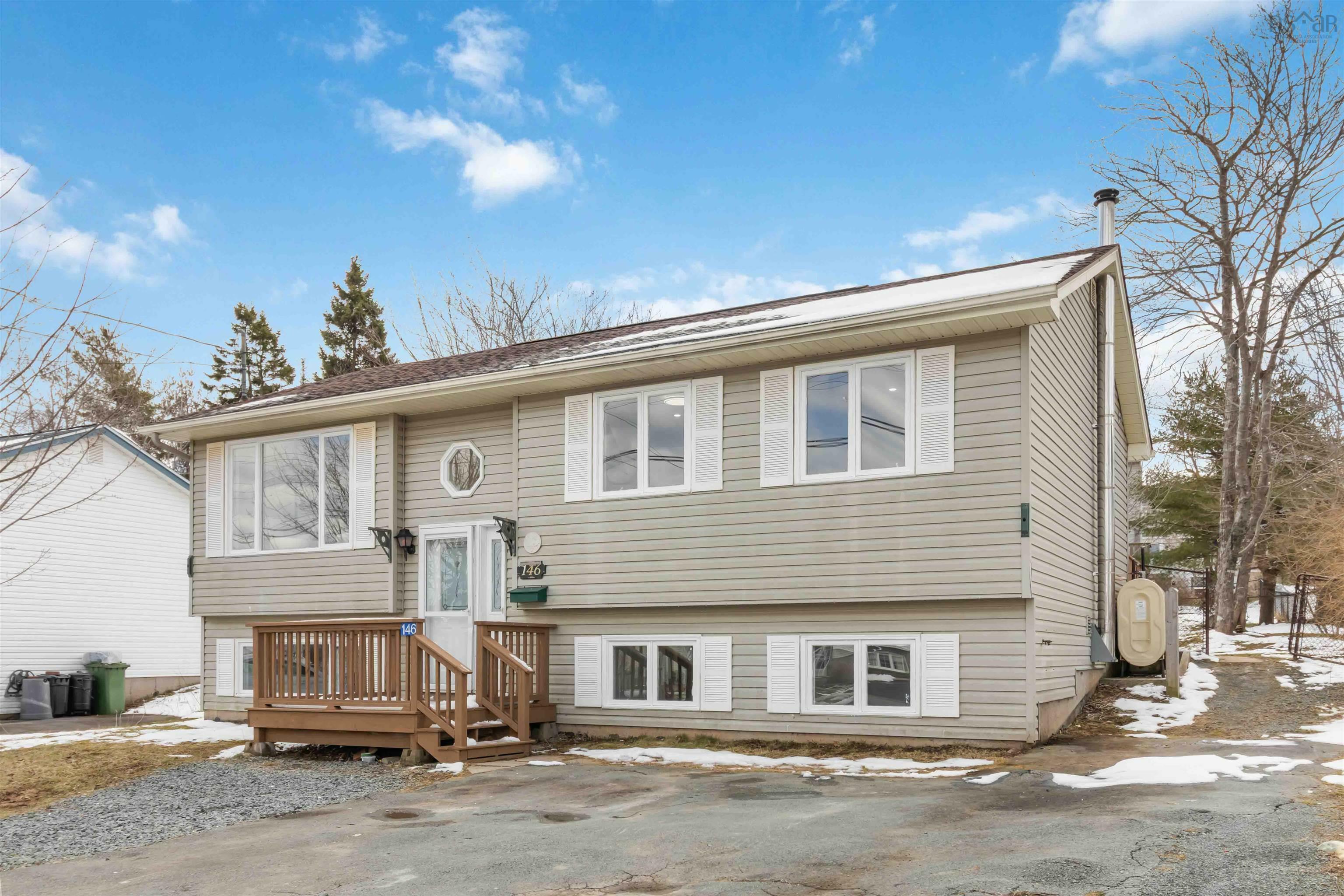 Property Photo: 146 Hirandale Crescent NS B2W 6H3