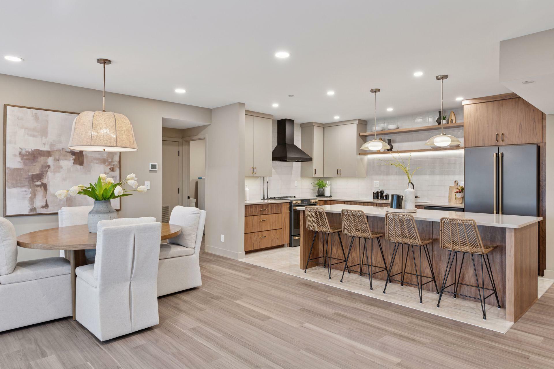 Property Photo: 110 Bank Street SE 504 MN 55414