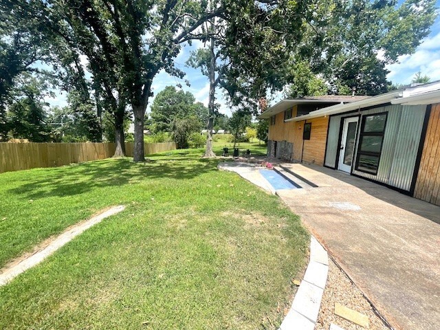 Property Photo: 1110 NW 7th Street AR 72712