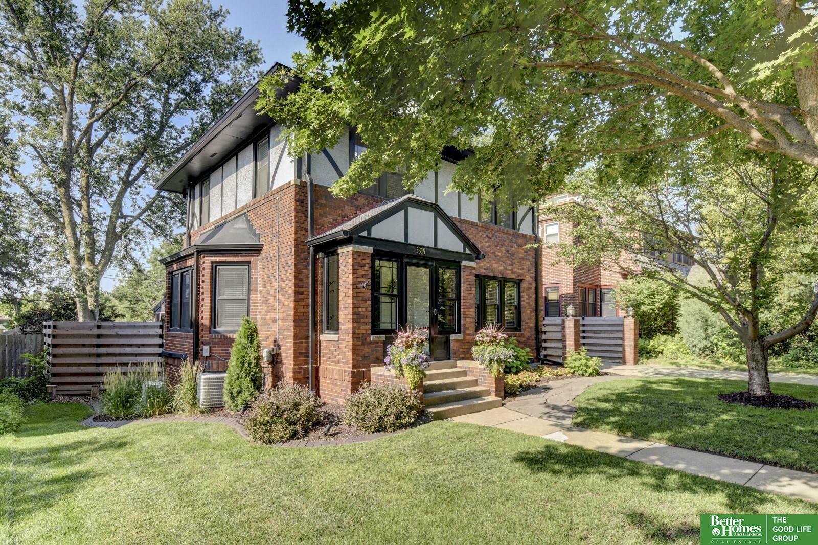 Property Photo: 5319 Western Avenue NE 68132