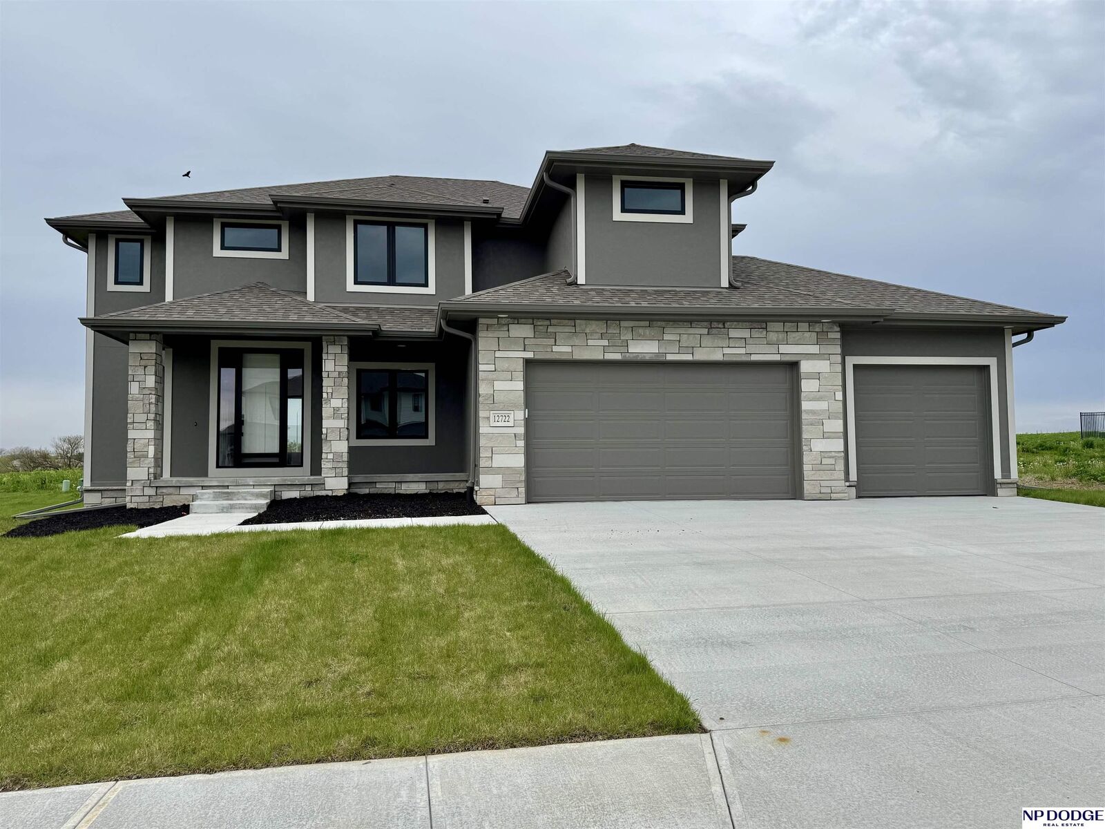 Property Photo:  12722 Glenn Street  NE 68046 