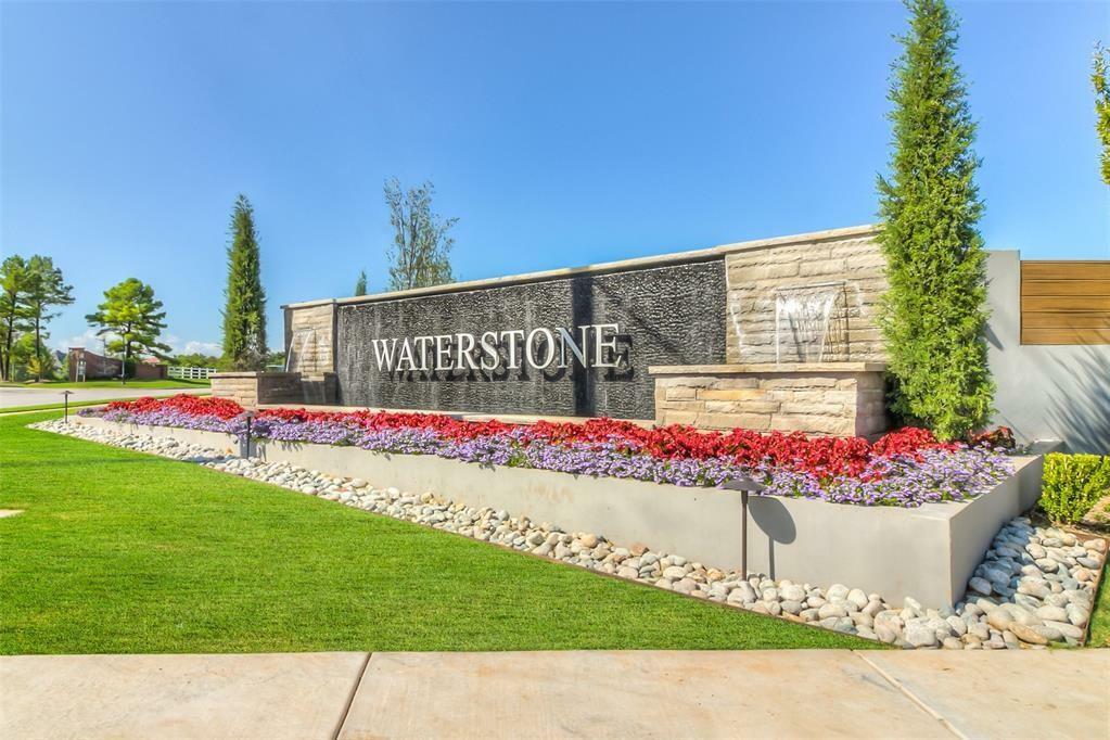 Property Photo: 912 NW 156th Street OK 73013
