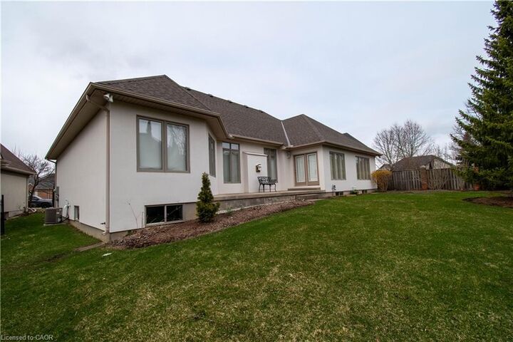 Property Photo: 549 Sundance Place ON N6G 5J9
