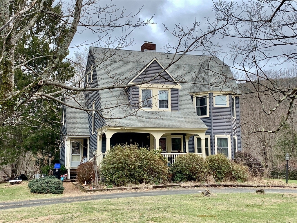 Property Photo: 8 Maple Ave MA 01344