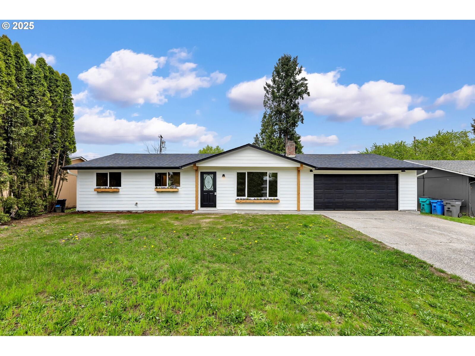 Property Photo:  712 NW 84th St  WA 98665 