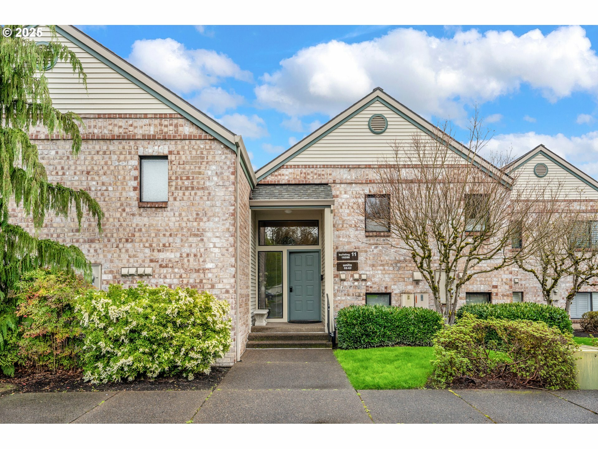 16286 SW 130th Ter 62  Portland OR 97224 photo