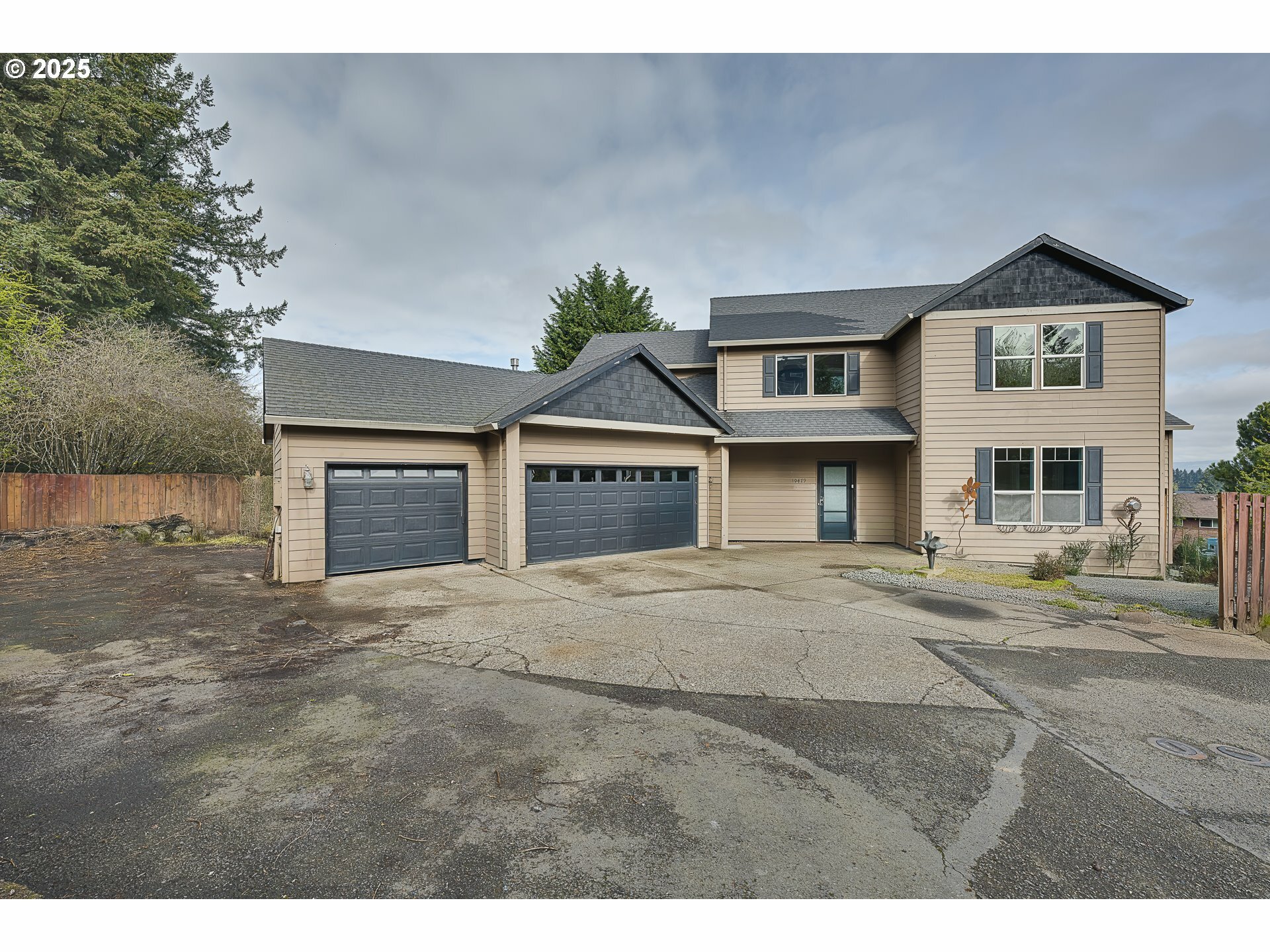 Property Photo: 10479 SW Amanda Ct OR 97224