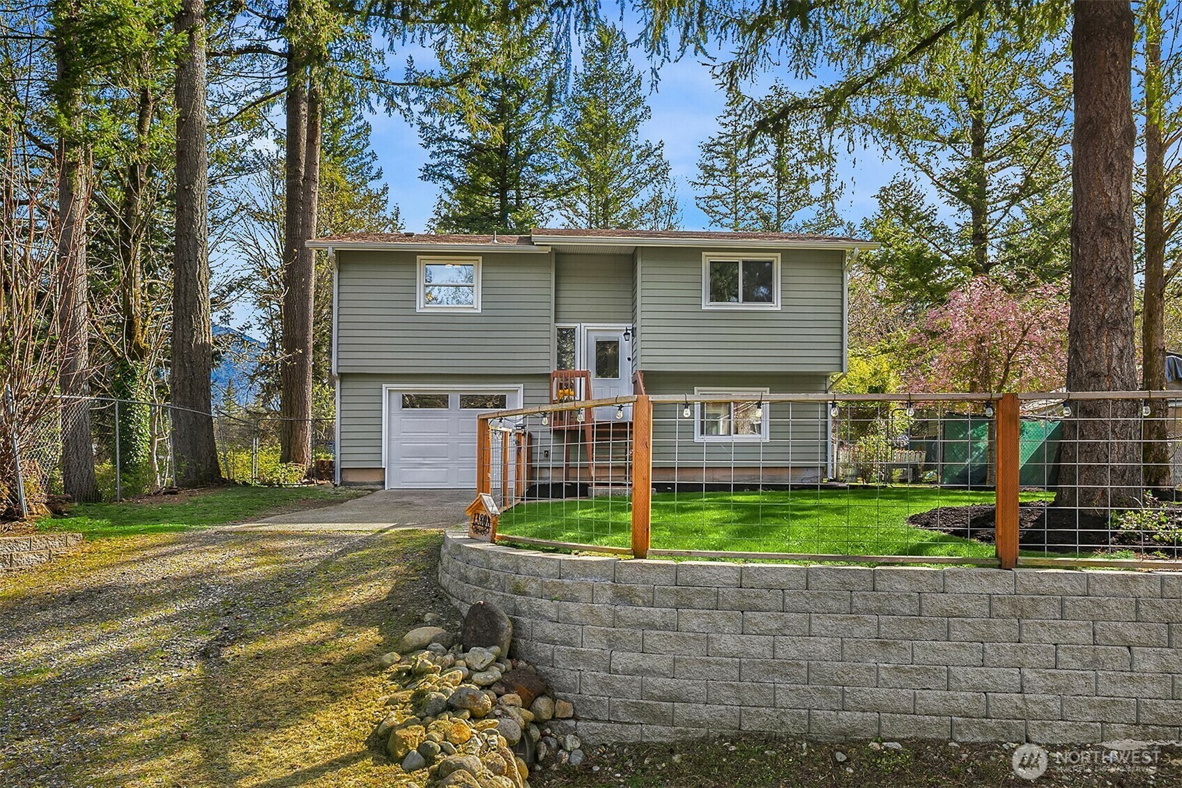 13808  440th Place SE  North Bend WA 98045 photo