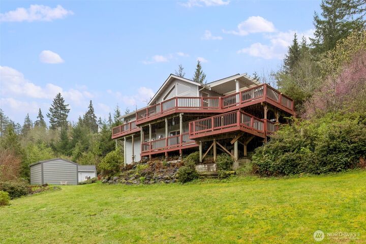 Property Photo: 120 E Fantasy Crest WA 98592