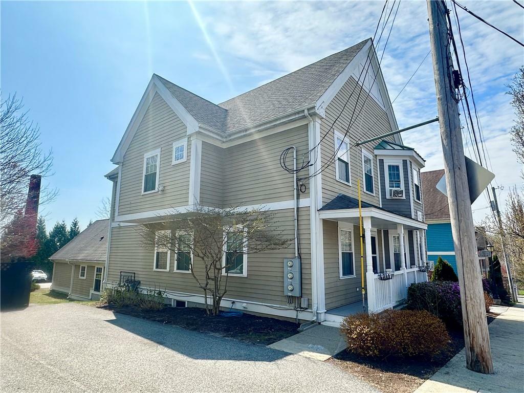 Property Photo: 8 Bosworth Street 4A RI 02909