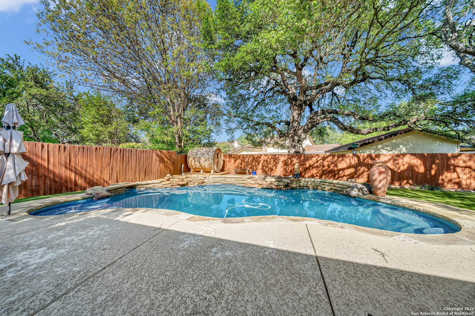 Property Photo: 1911 Encino Belle TX 78259