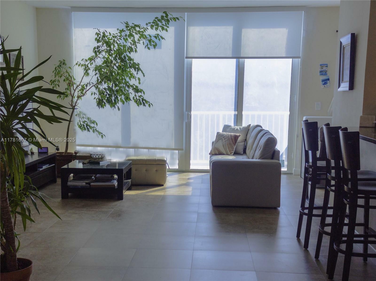 Property Photo: 50 Ocean Lane Dr 101 FL 33149