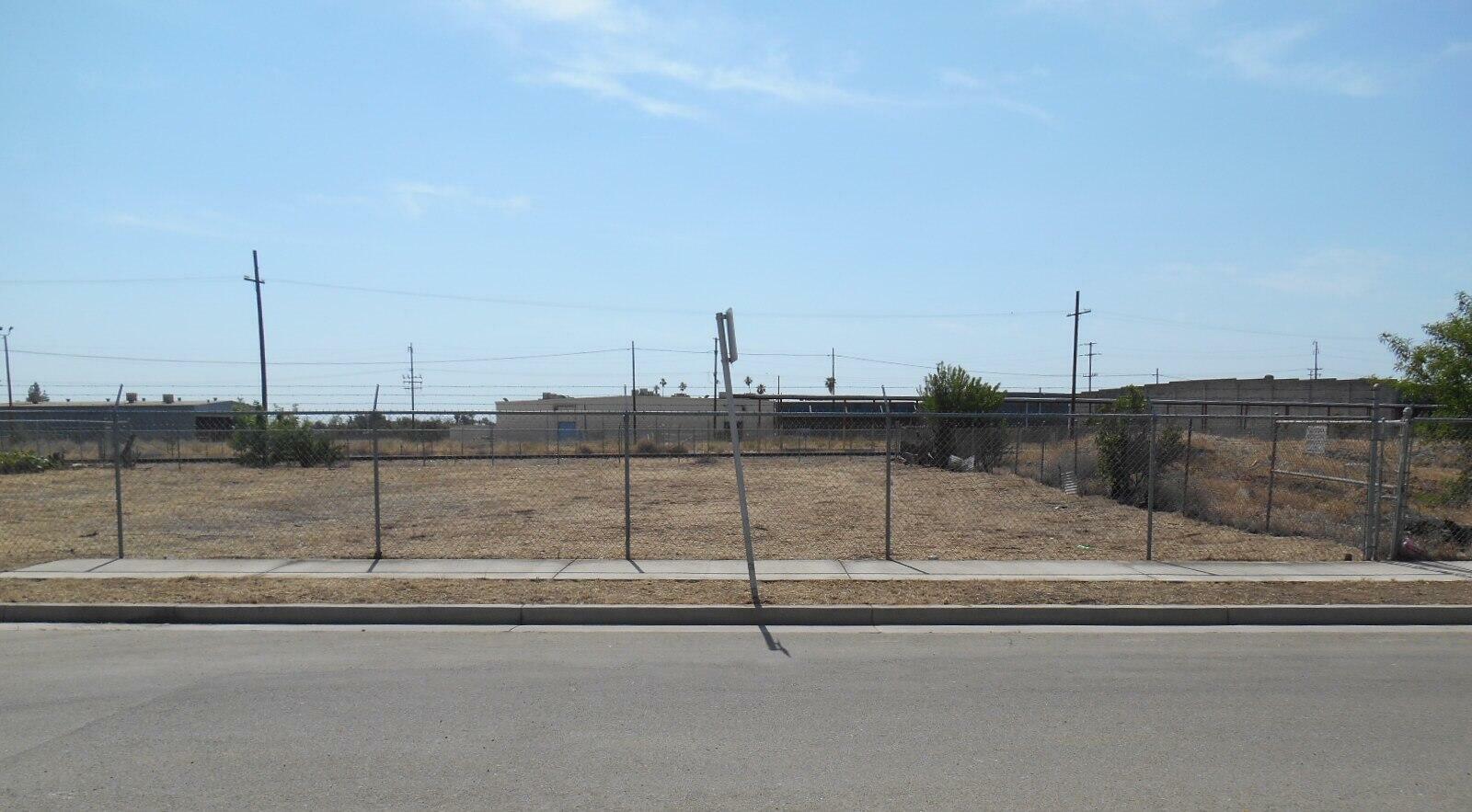 0 Blue Gum Avenue  Lindsay CA 93247 photo