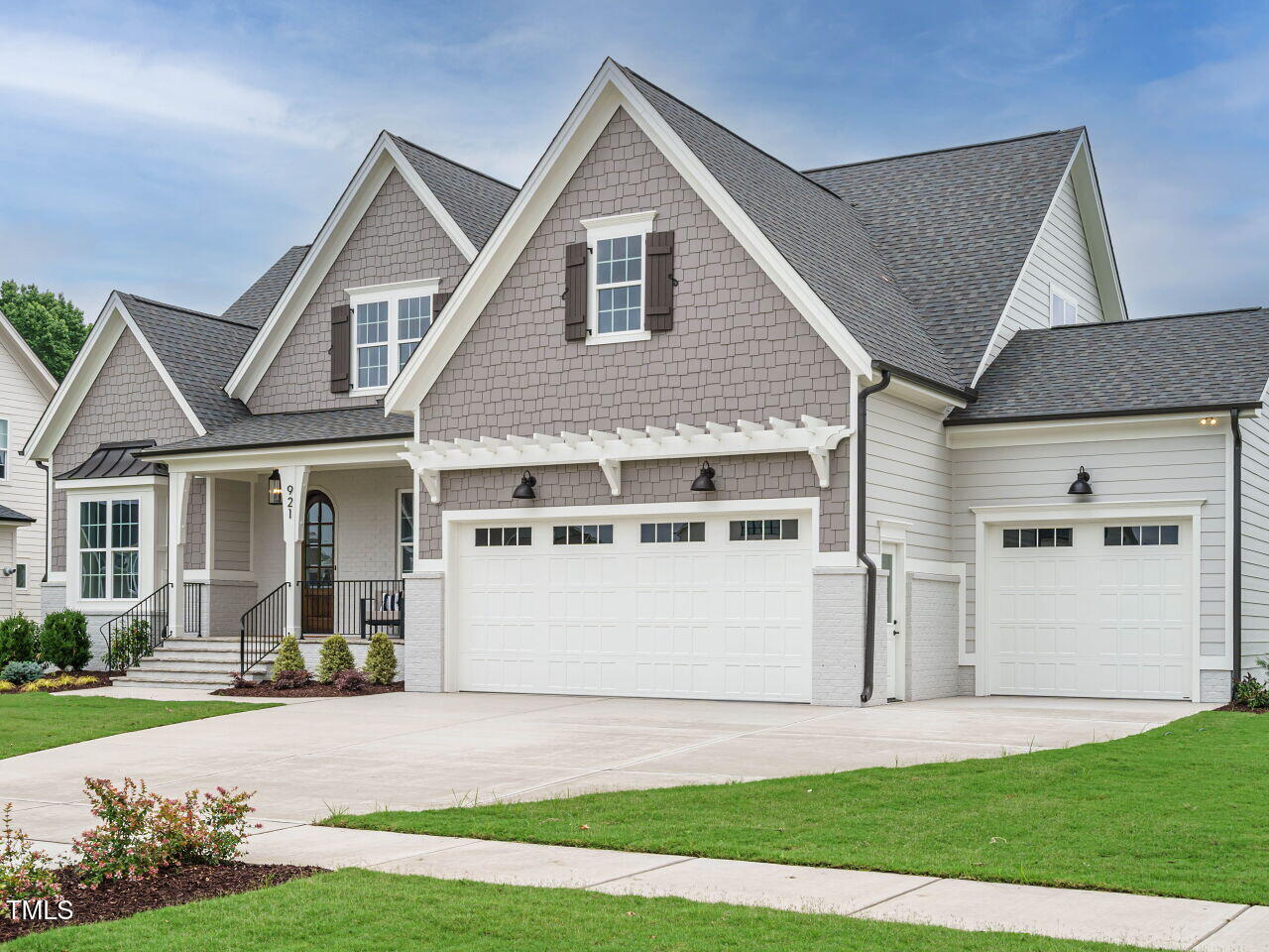 Property Photo: 921 Lily Claire Lane NC 27526
