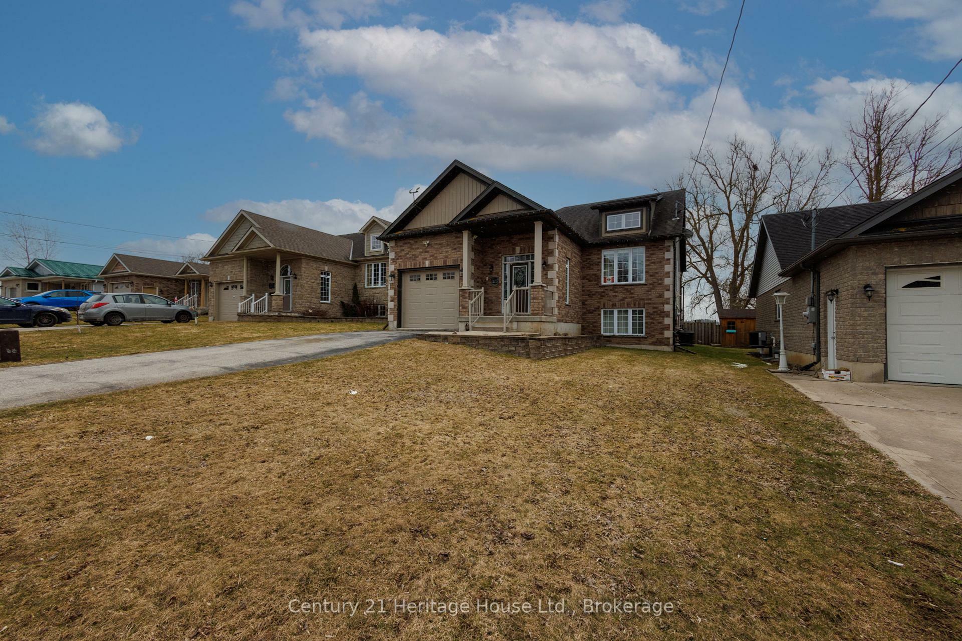 Property Photo: 275 South Street E ON N0G 1R0