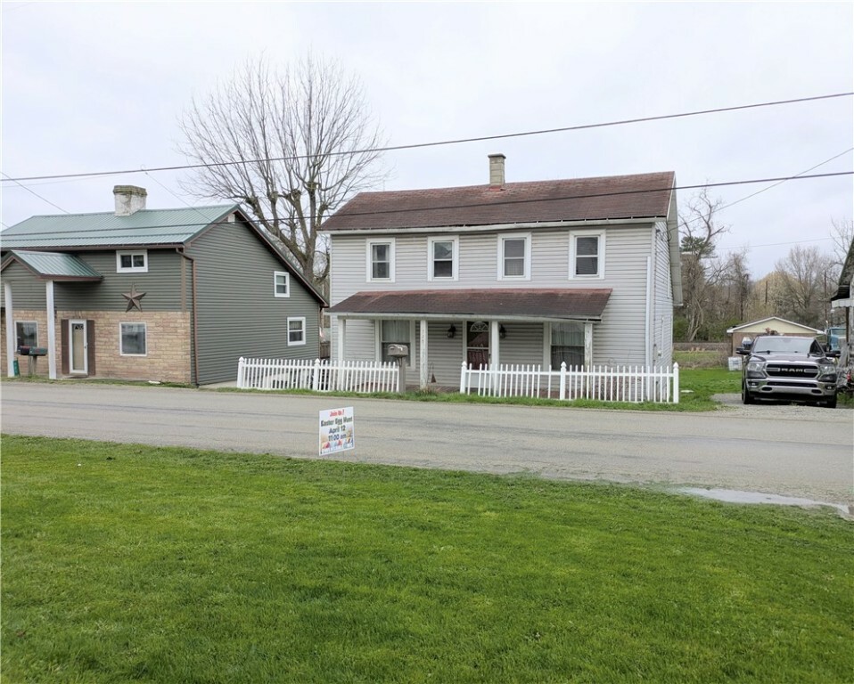 Property Photo: 723 Broadford Rd PA 15425