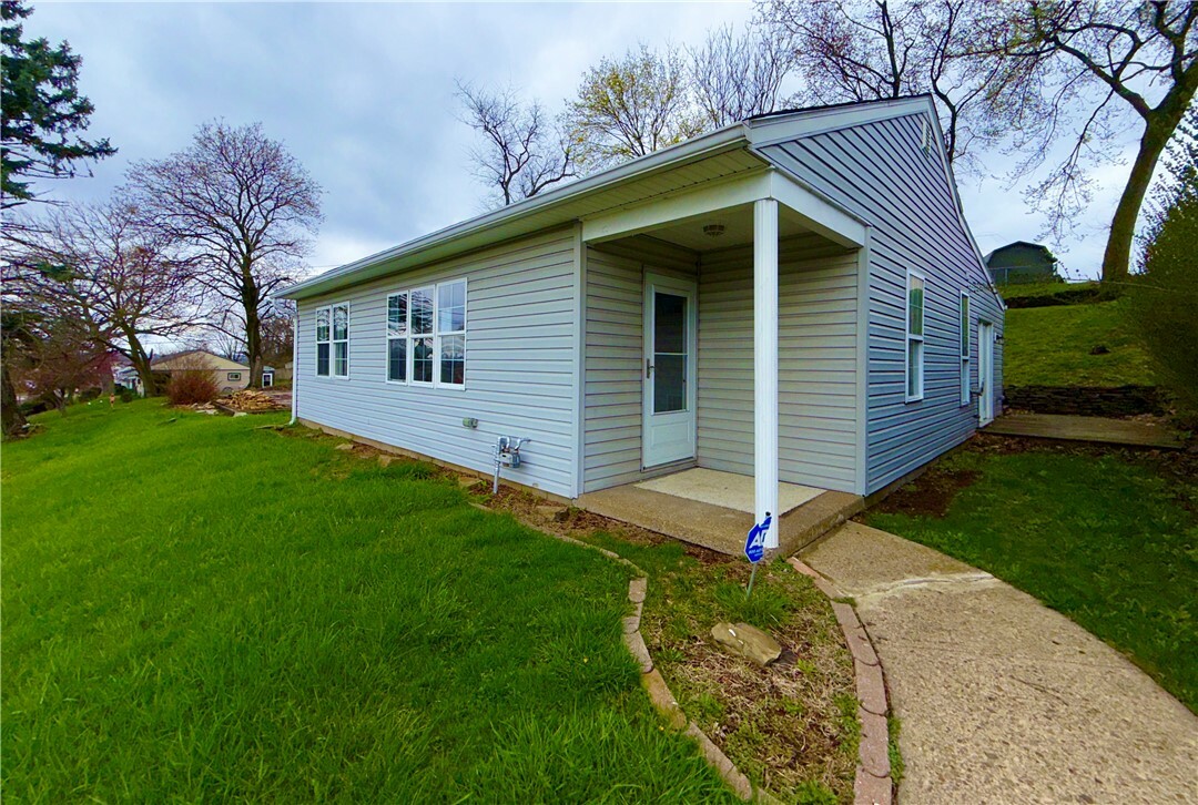 Property Photo: 1347 Coronado PA 15133