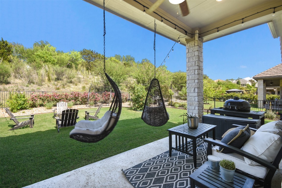 311 Maxwell Way  Austin TX 78738 photo