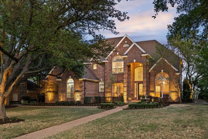 2717 Bartons Bluff Lane  Austin TX 78746 photo