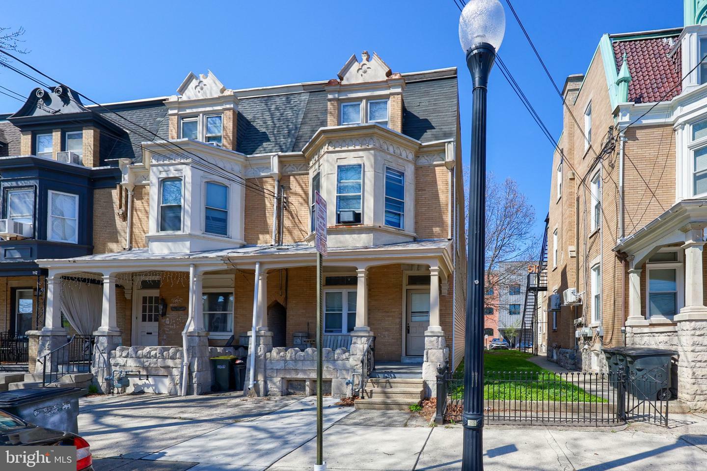 Property Photo: 37 W James Street PA 17603