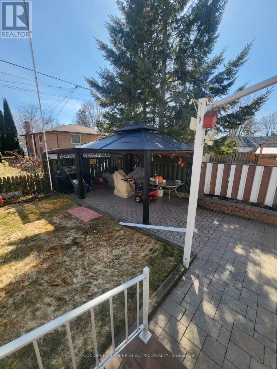 Property Photo: 145 Fradette Avenue ON K9J 1T6