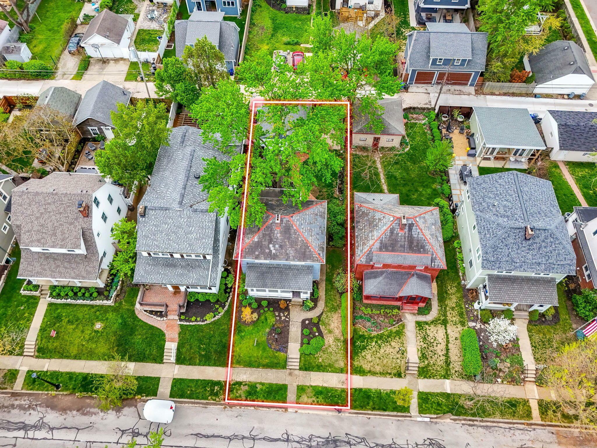 Property Photo: 1353 Haines Avenue OH 43212