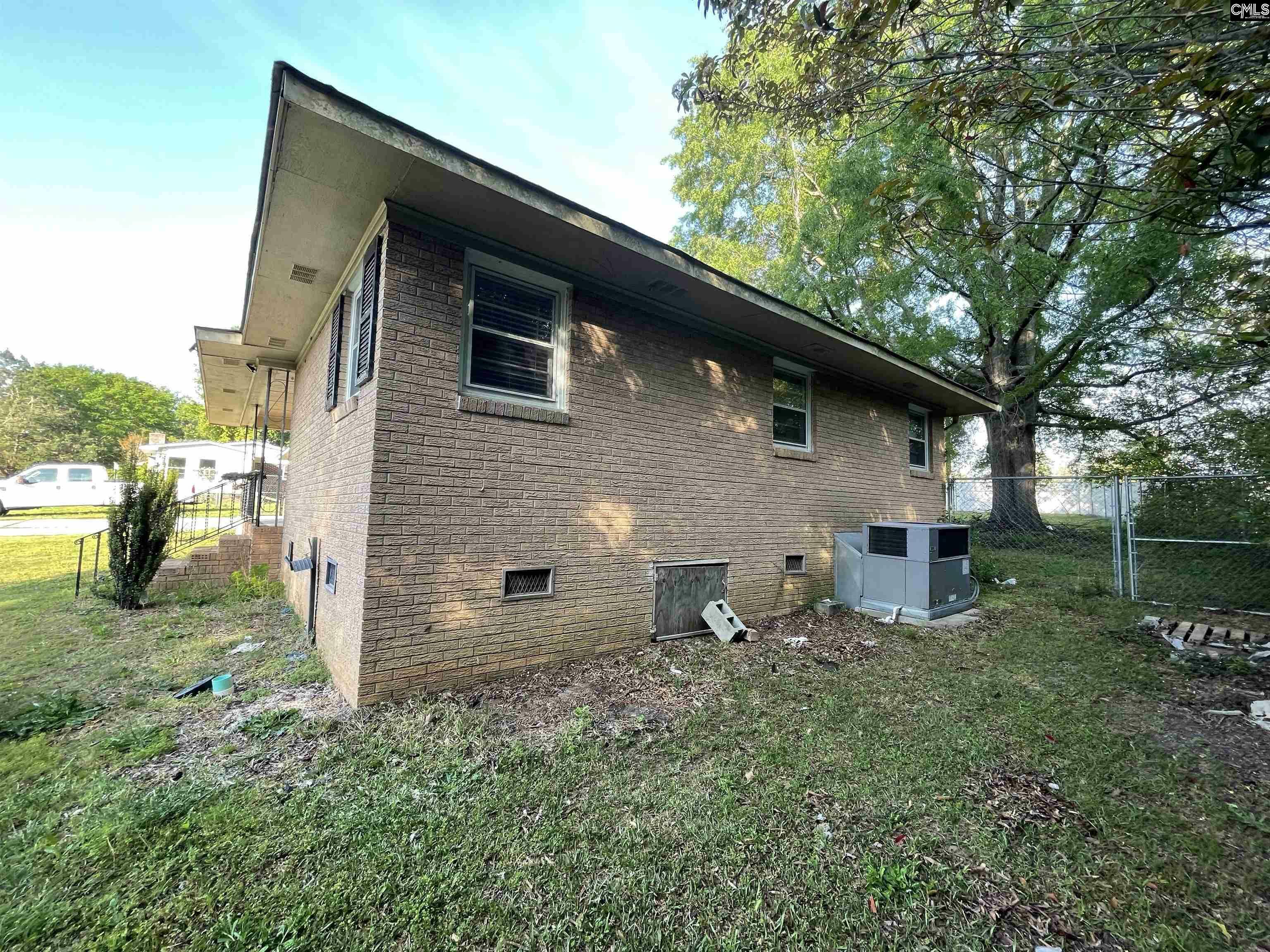 Property Photo: 303 Nell SC 29006
