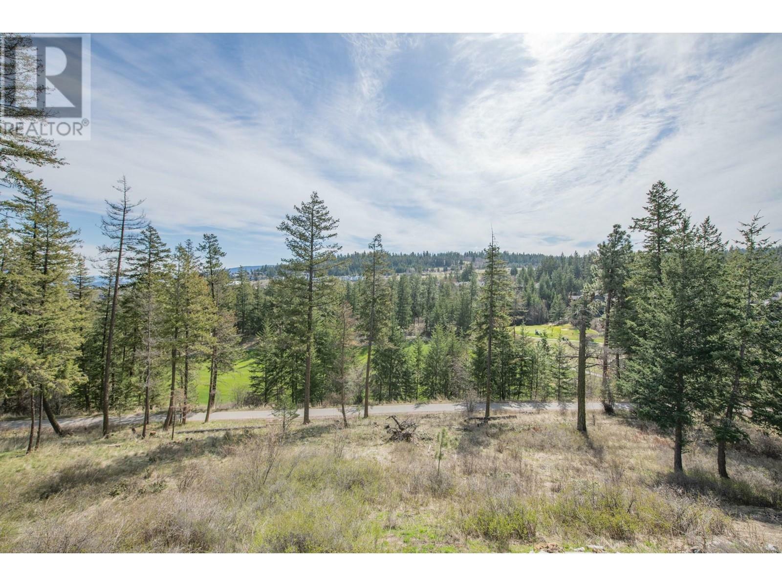 Property Photo: 433 Longspoon Place BC V1H 2K2