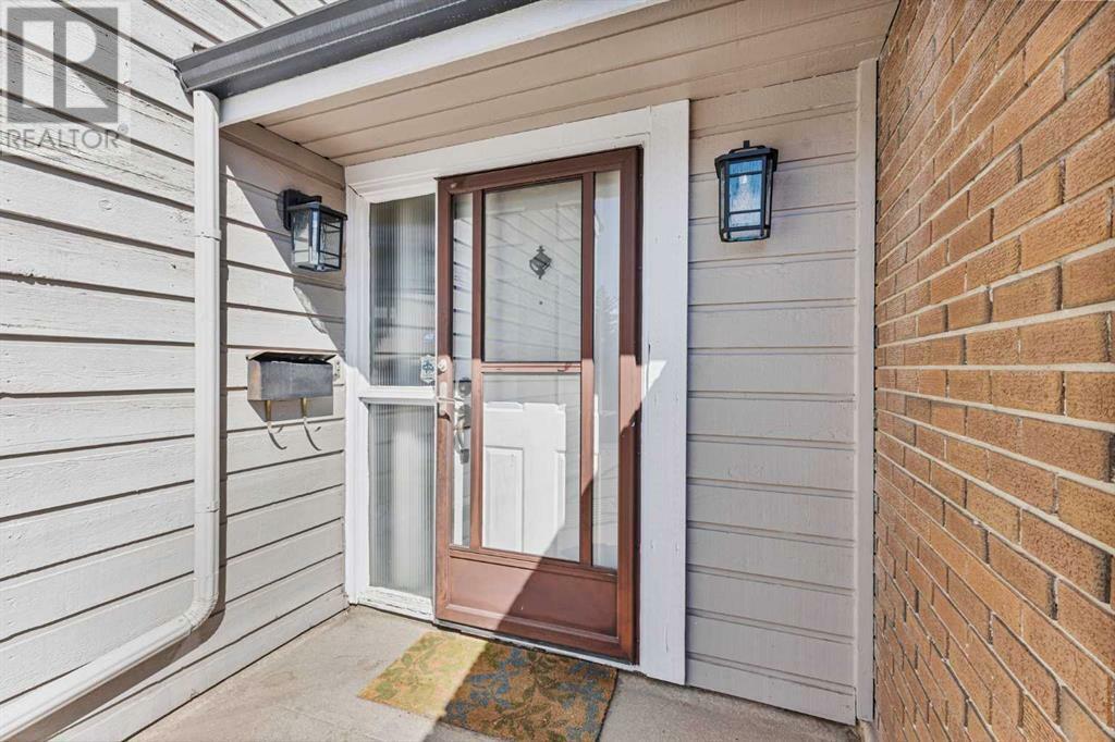 Property Photo: 192 Edgemont Estates Drive Northwest AB T3A 2M3