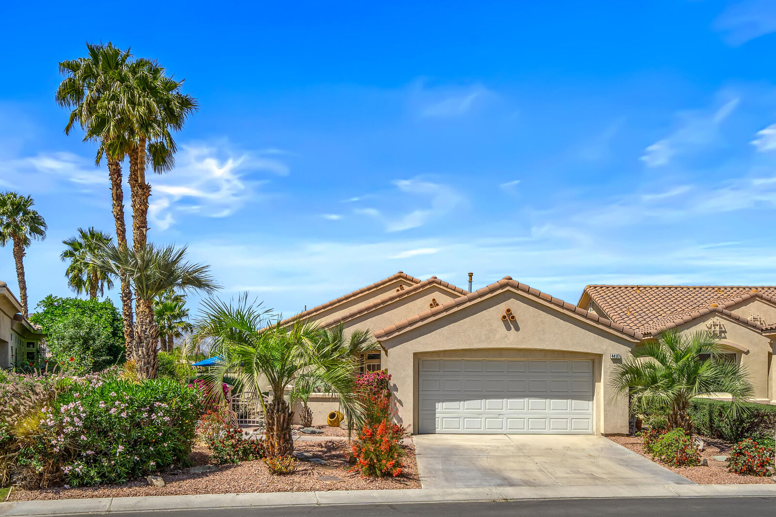 Property Photo:  44117 Royal Troon Drive  CA 92201 
