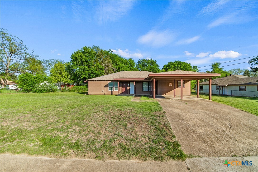 Property Photo:  1710 Cole Street  TX 76541 