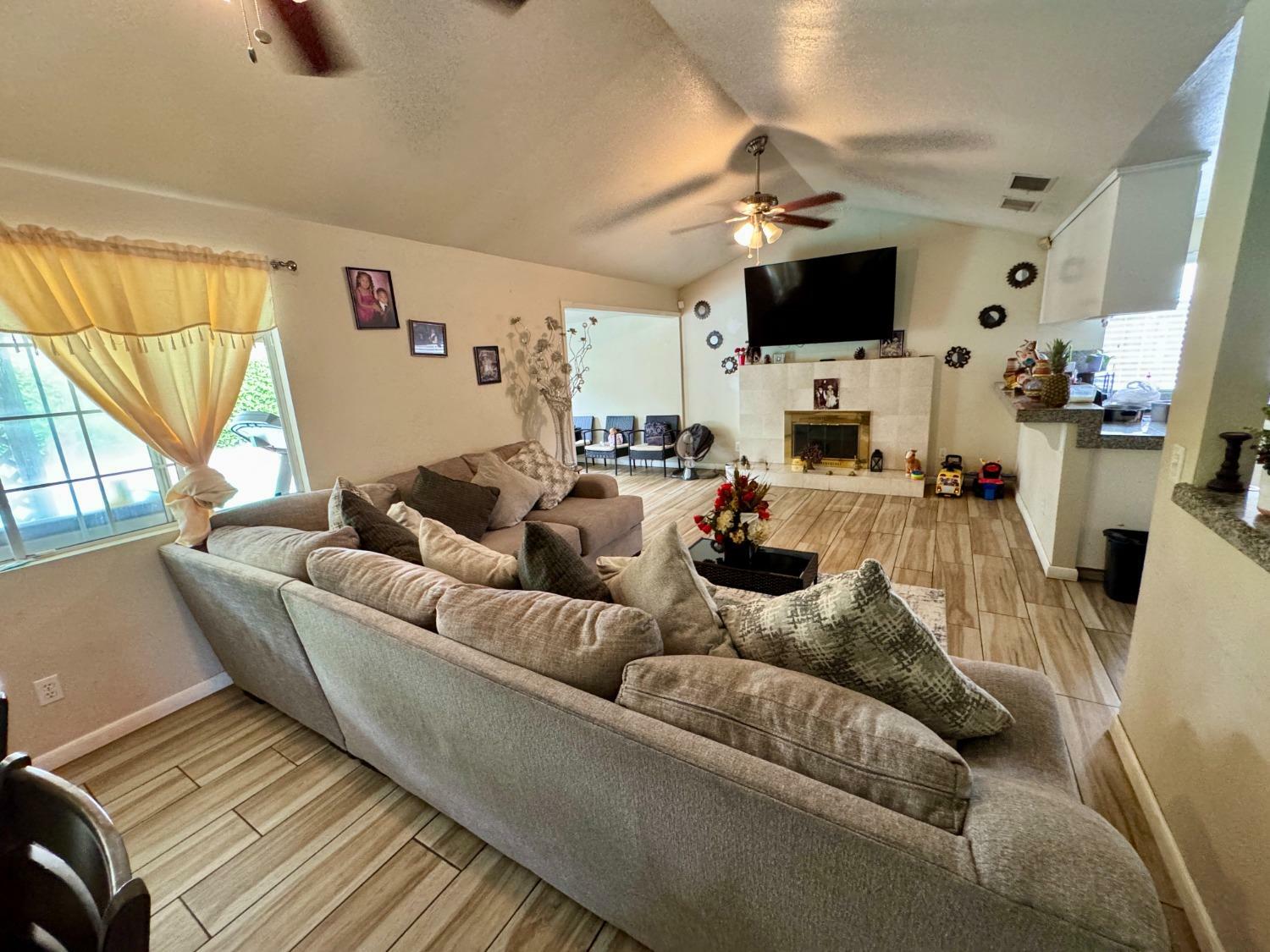 Property Photo: 3140 Timmy Avenue CA 93612