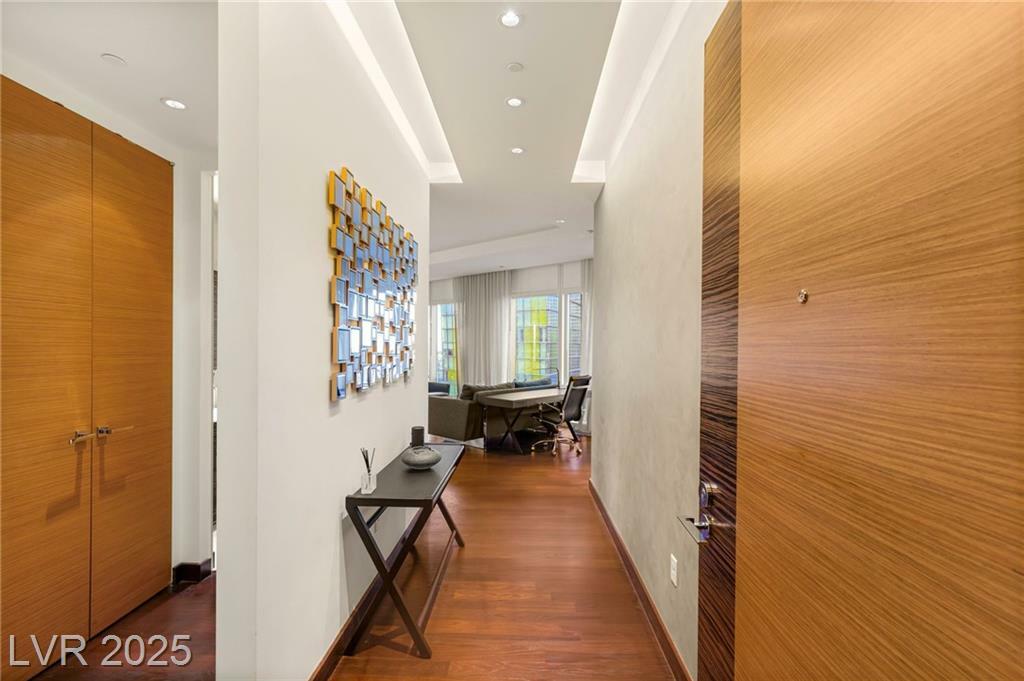 Property Photo: 3750 Las Vegas Boulevard 3009 NV 89158