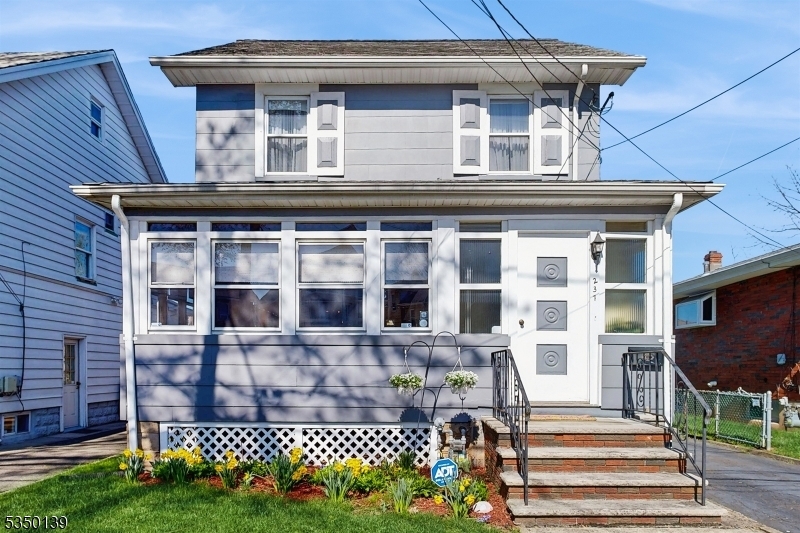 237 Magie Ave  Roselle Park Boro NJ 07204 photo