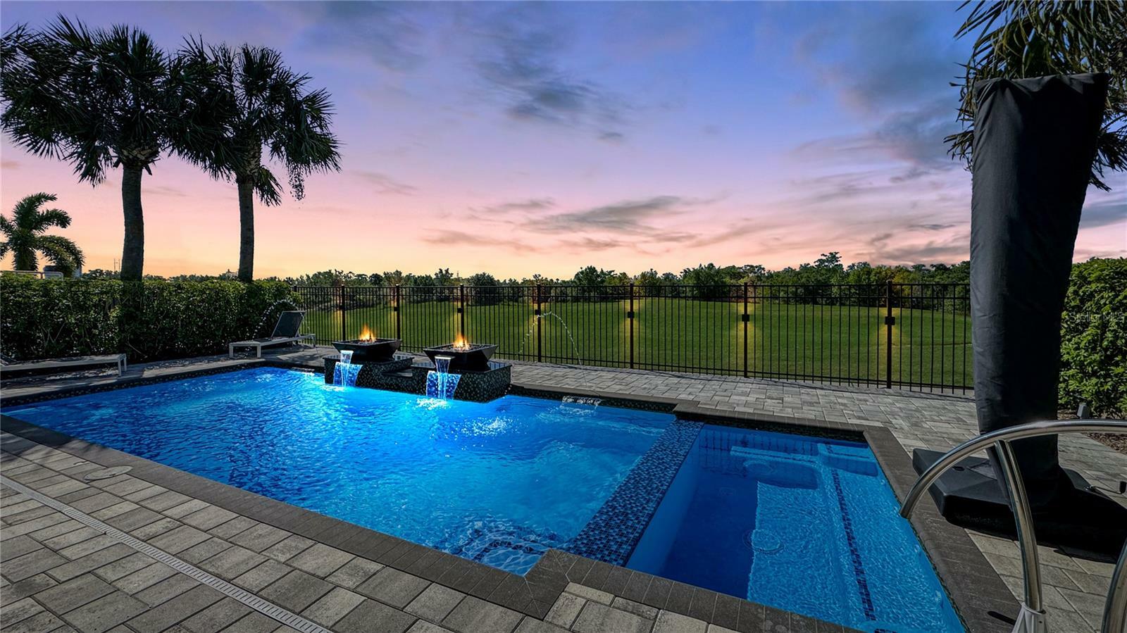 Property Photo: 7948 Jacks Club Court FL 34747