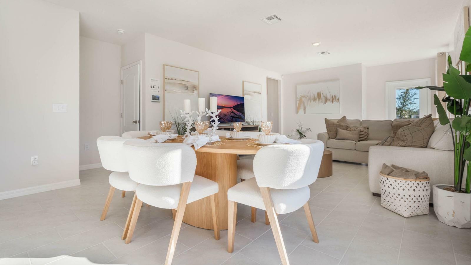 Property Photo: 8367 Madrid Street FL 33810