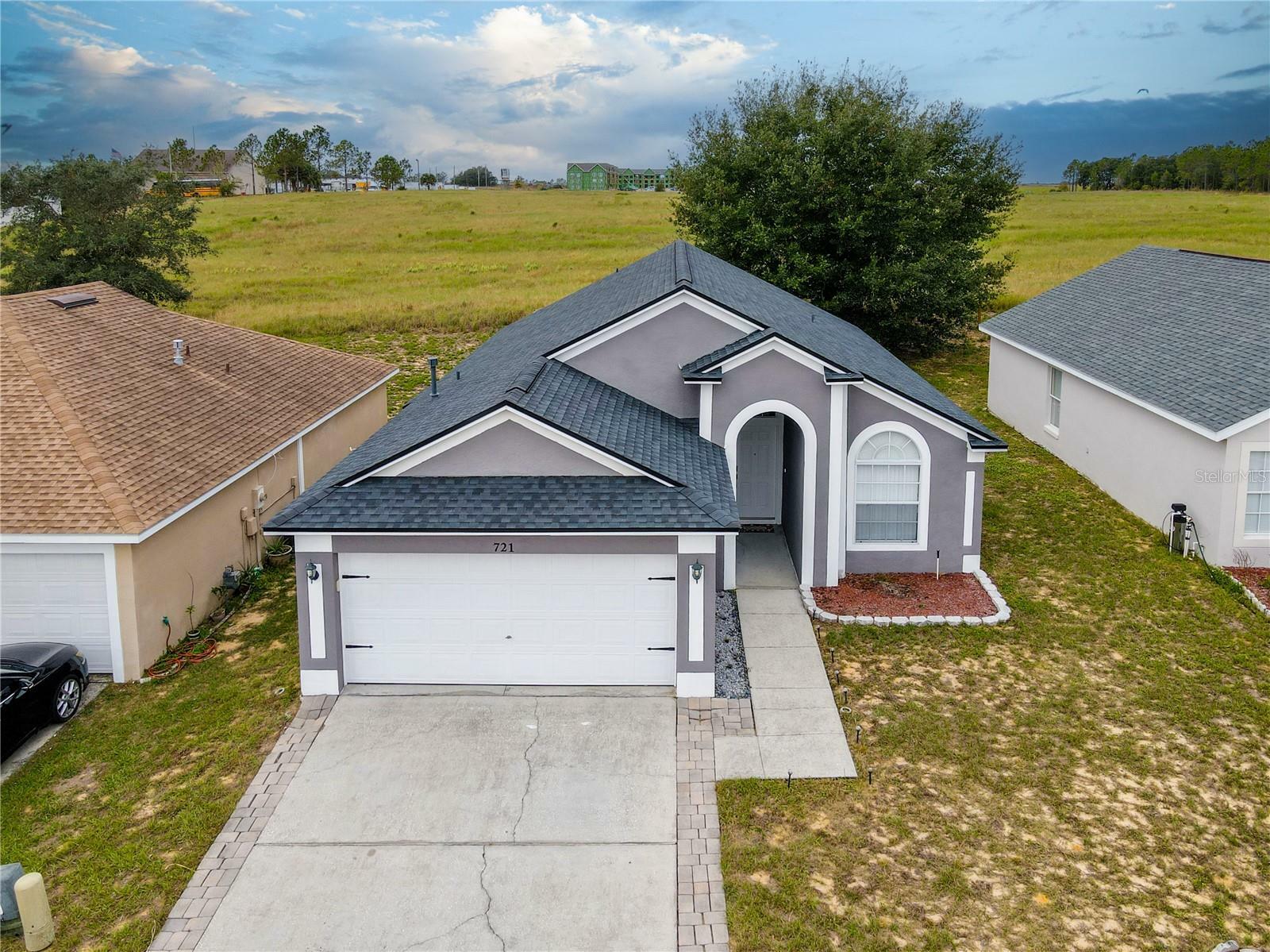 Property Photo: 721 Rollins Drive FL 33837