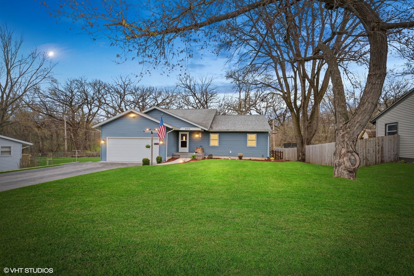 Property Photo: 4515 Elmleaf Drive IL 60051
