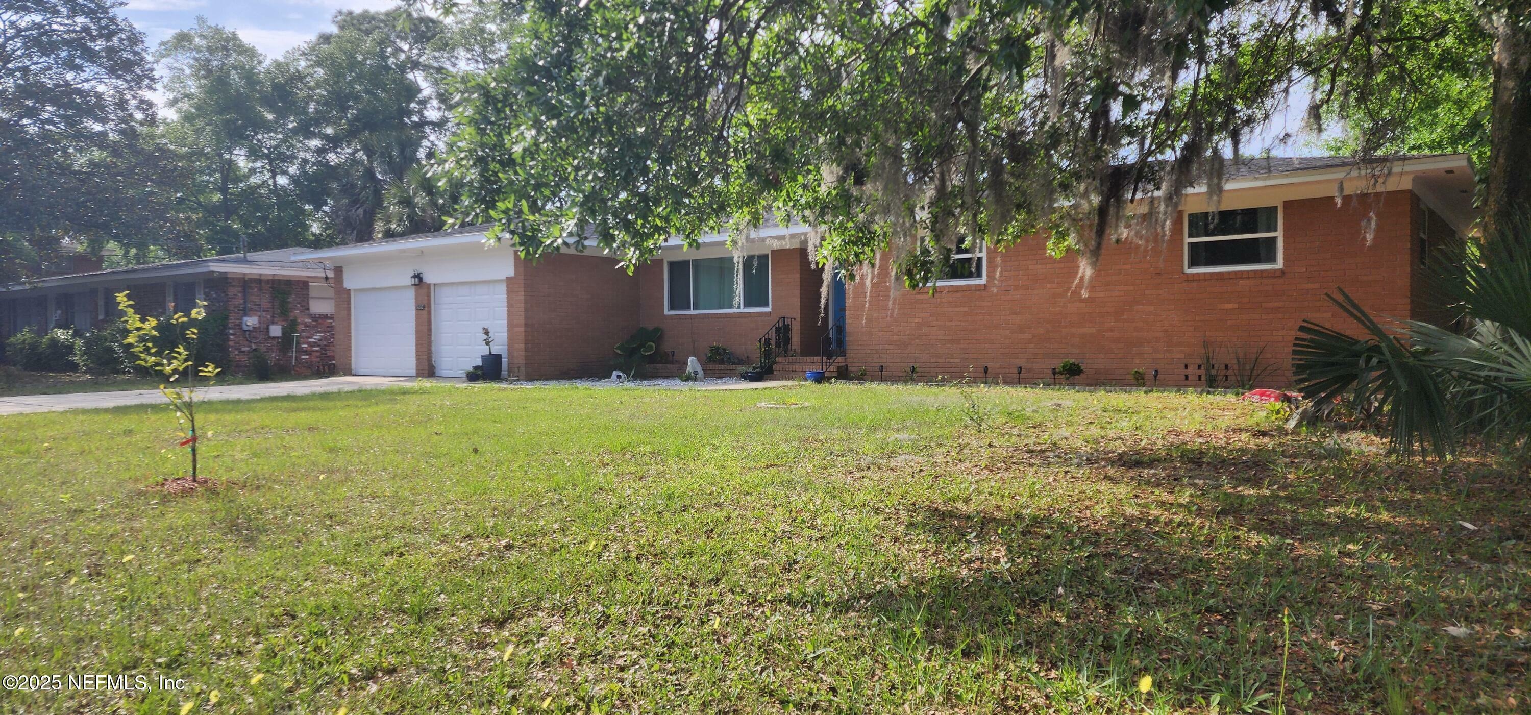 Property Photo:  5432 Santa Rosa Way  FL 32211 