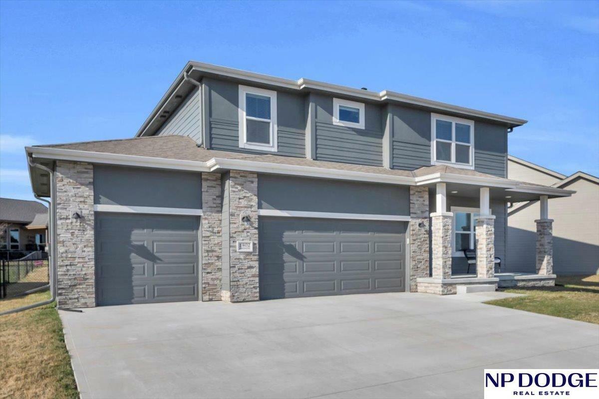 Property Photo: 1402 Abercorn Drive IA 51503