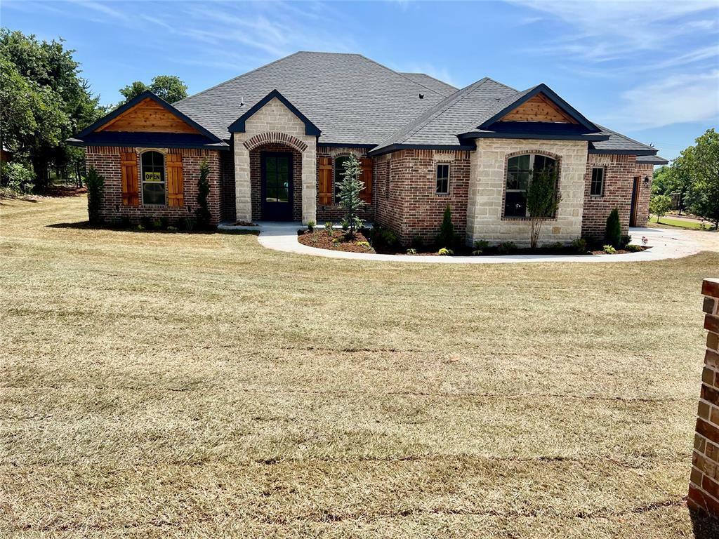 Property Photo: 8241 Buffalo Ridge OK 73007