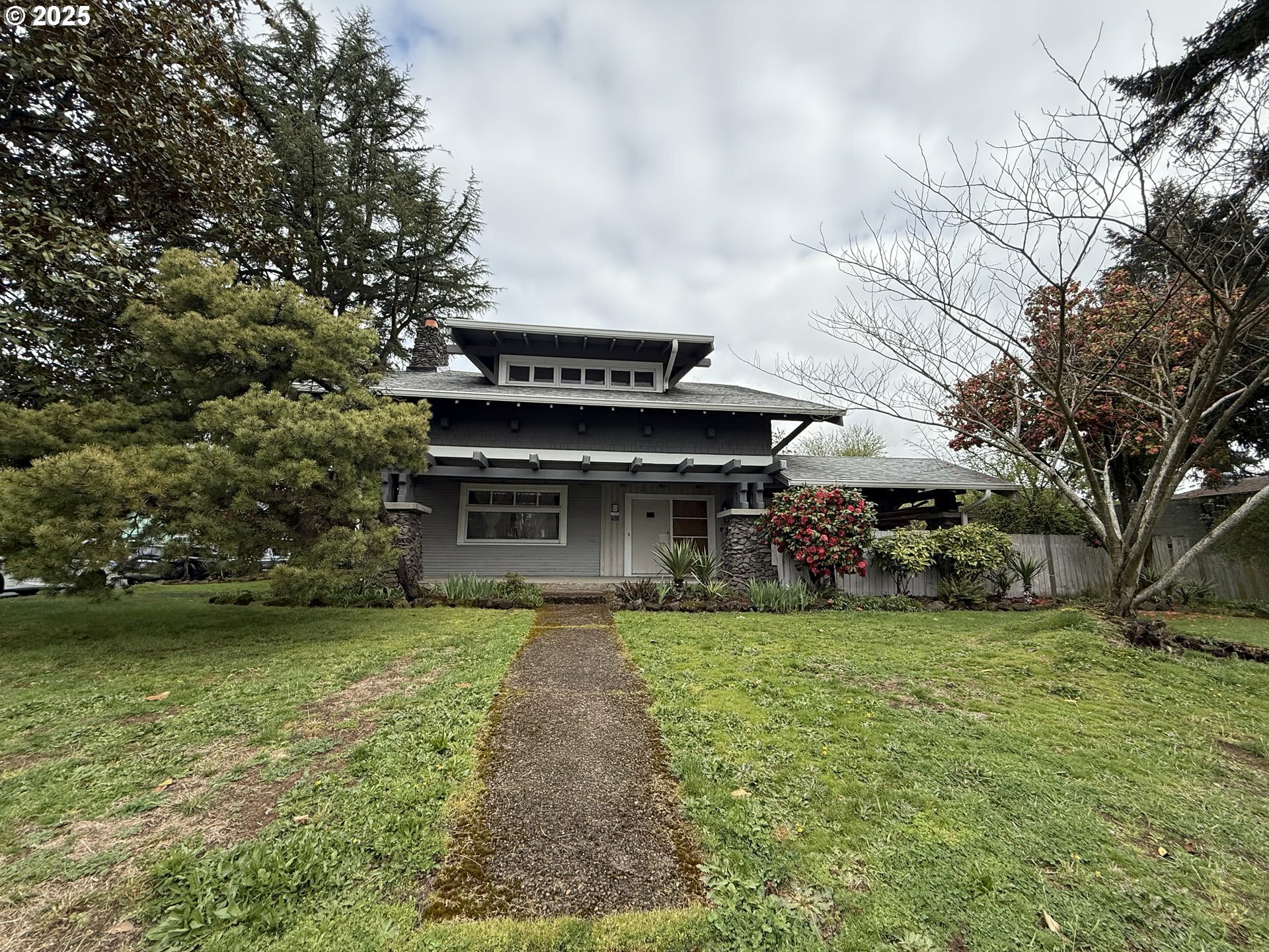 Property Photo: 8809 SE Holgate Blvd OR 97266
